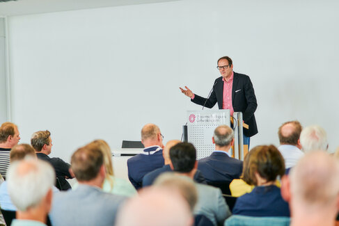 Fachmesse-Fachtagung-Krankenhaus-Technologie-2024_Weineich-FKT_6